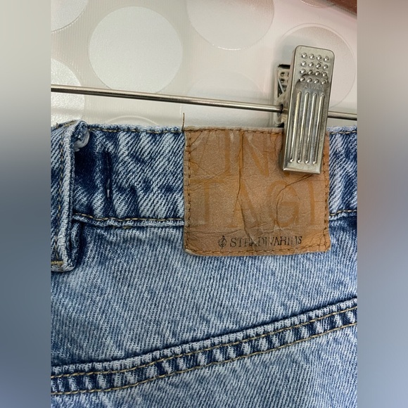 STRADIVARIUS WOMEN'S HIGH WAIST SKY BLUE JEAN, buttons SIZE 02 - Picture 3 of 16